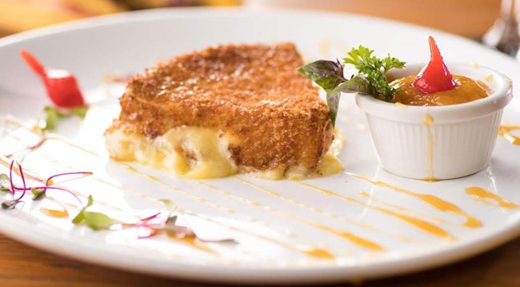 Queijo Brie Empanado